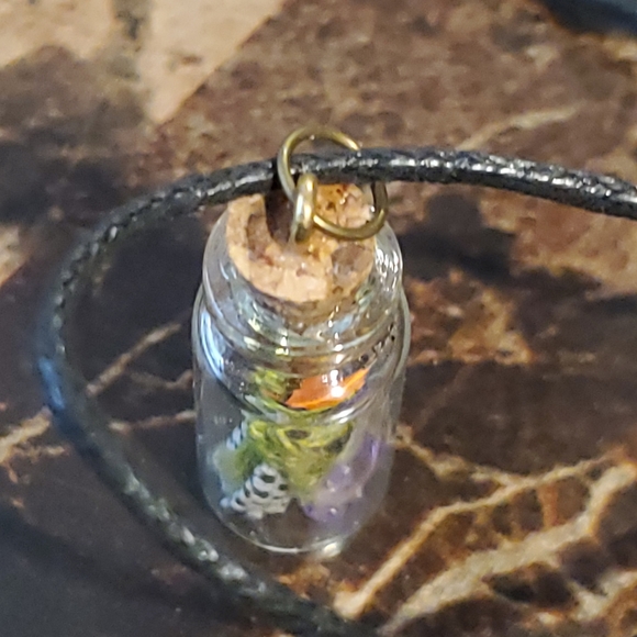 Voodoo Doll Worry Doll Amethyst Wish Bottle Spell Charm Necklace Handmade - Picture 3 of 6